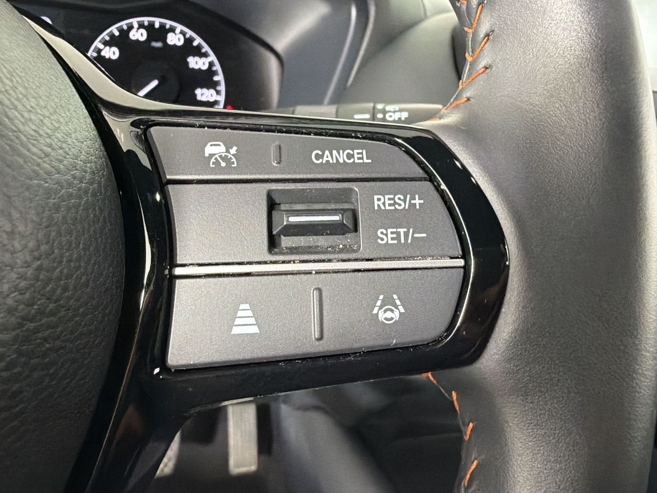 Used 2024 Honda HR-V Sport image 17