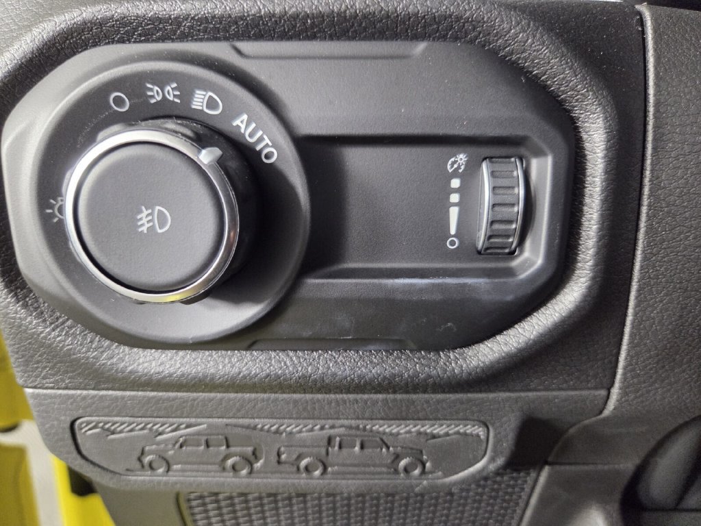 Used 2024 Jeep Wrangler Sport AWD/4WD image 21