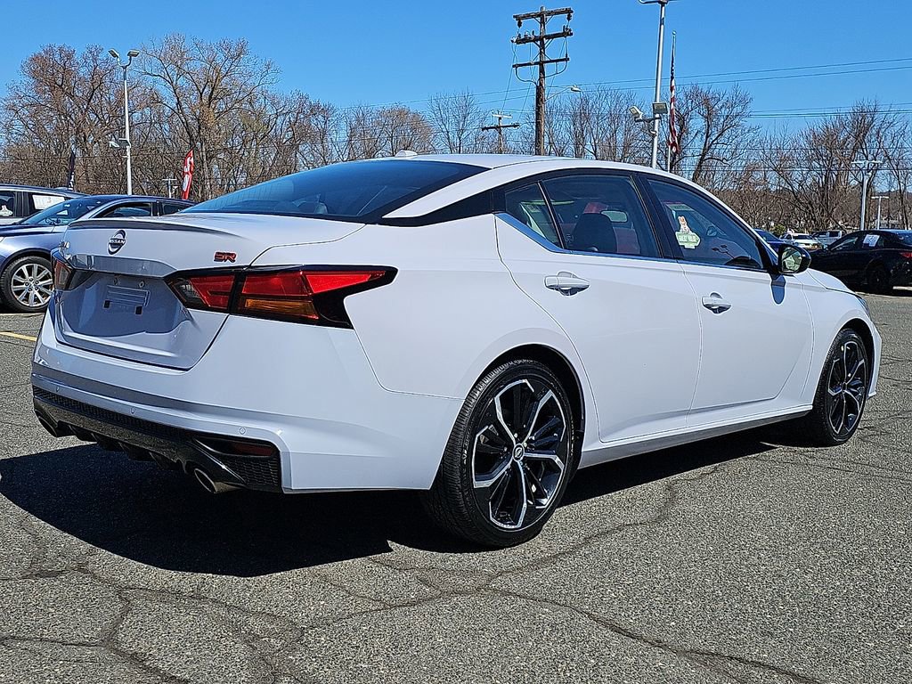 Used 2024 Nissan Altima 2.5 SR image 6