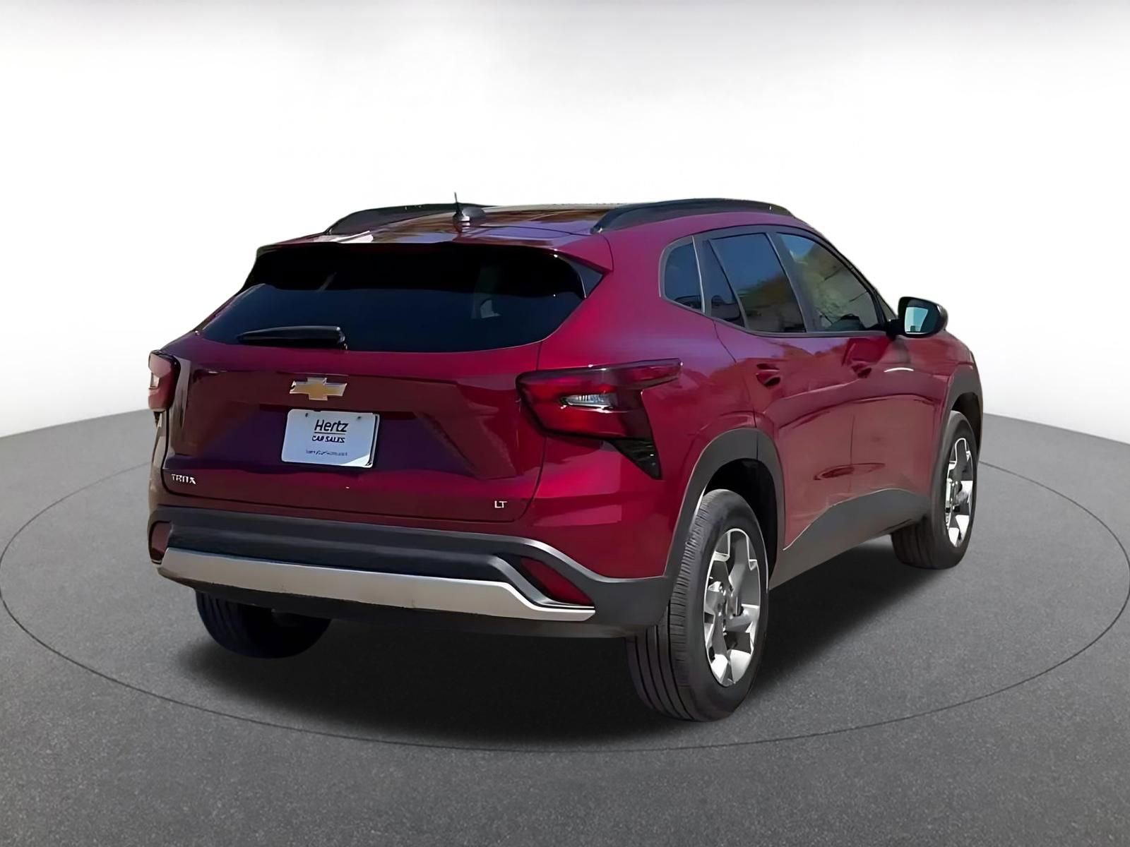 Used 2025 Chevrolet Trax LT image 15