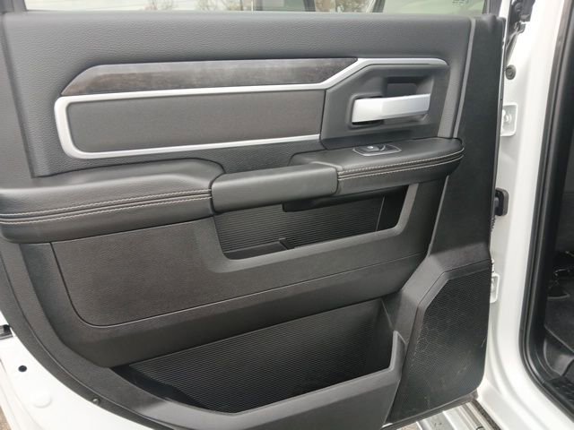 Used 2024 RAM 2500 Big Horn image 39
