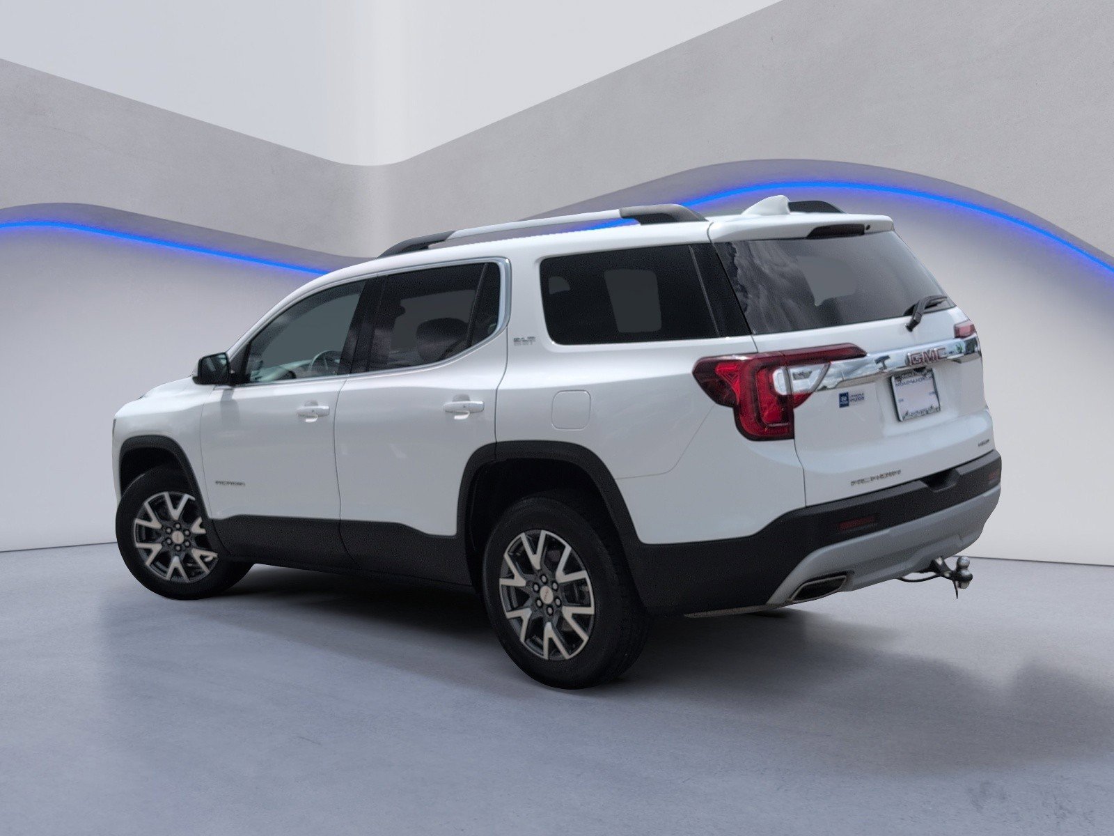 Used 2023 GMC Acadia SLT AWD/4WD image 9