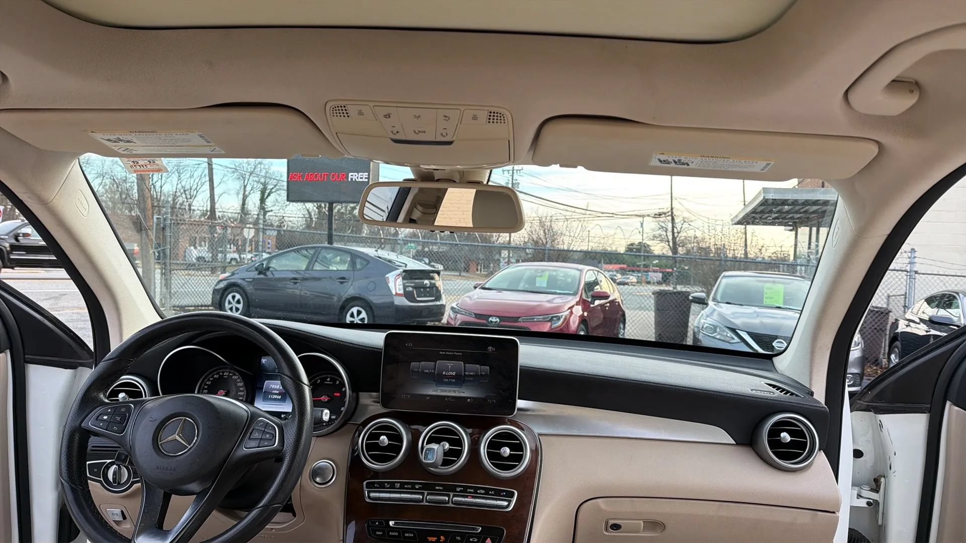 Used 2017 Mercedes-Benz GLC 300 w/ Premium 2 Package image 37