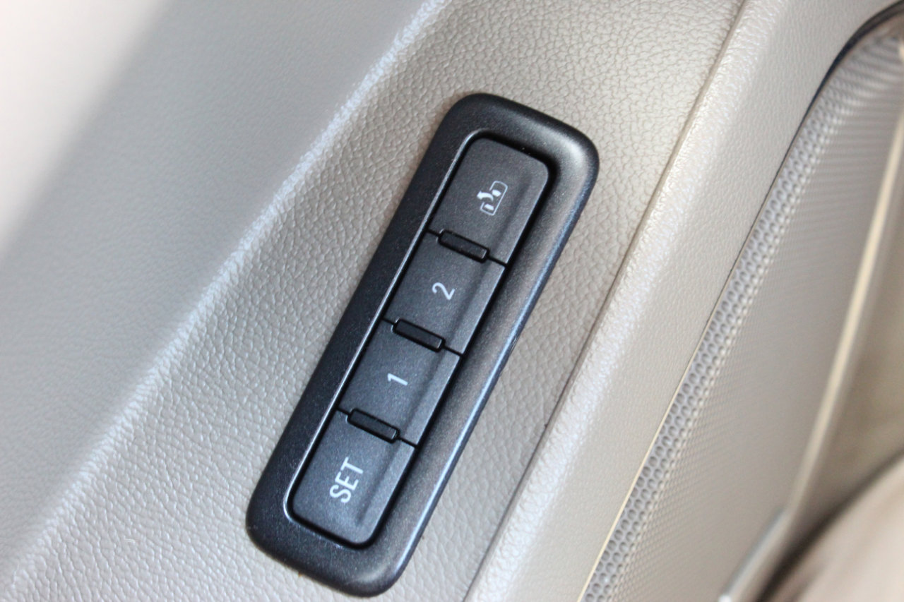 Used 2017 Chevrolet Tahoe Premier image 30