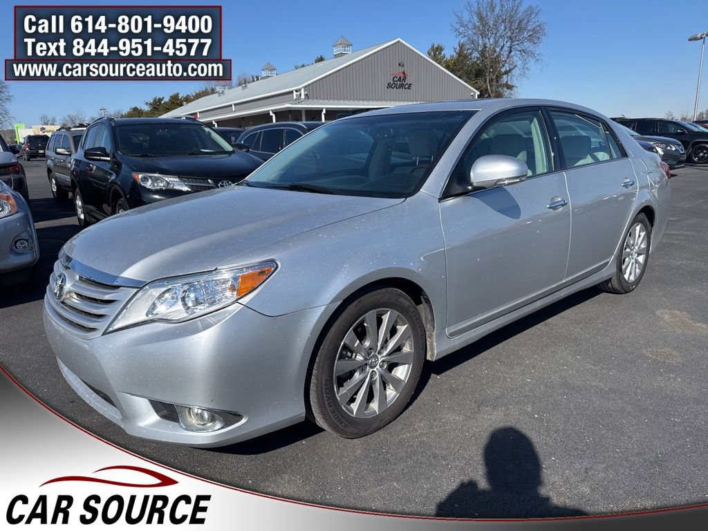 Used 2012 Toyota Avalon Limited image 2