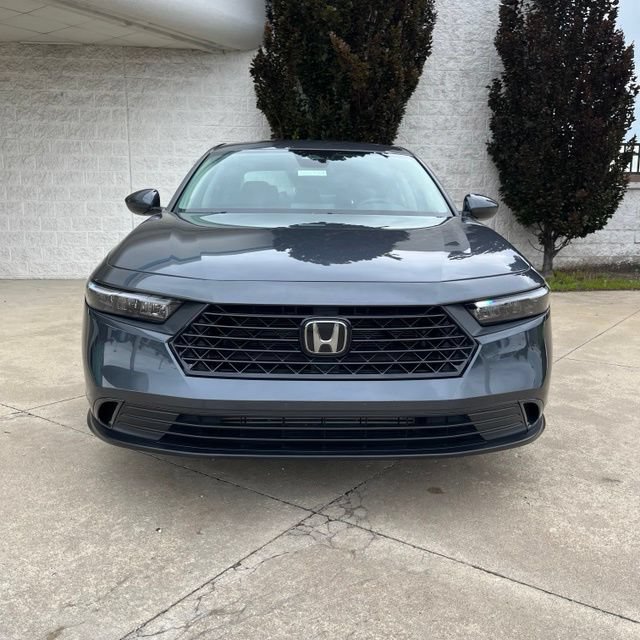Certified 2023 Honda Accord EX image 7