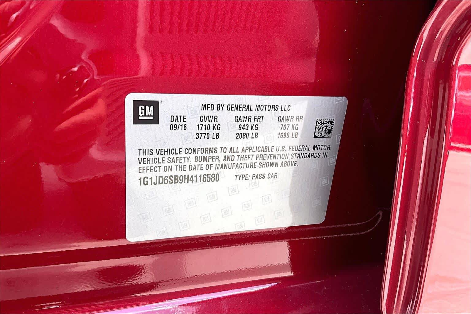 Used 2017 Chevrolet Sonic LT w/ Convenience Package FWD image 33