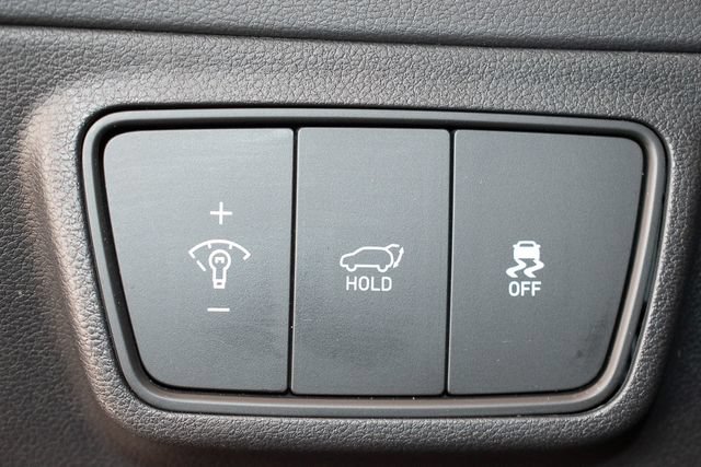 Used 2022 Hyundai Tucson Limited AWD/4WD image 35