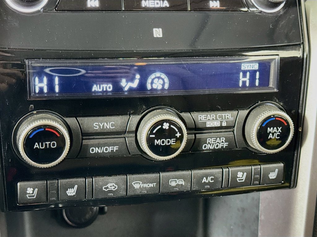 Used 2020 Subaru Ascent Touring w/ Popular Package #3 AWD/4WD image 16