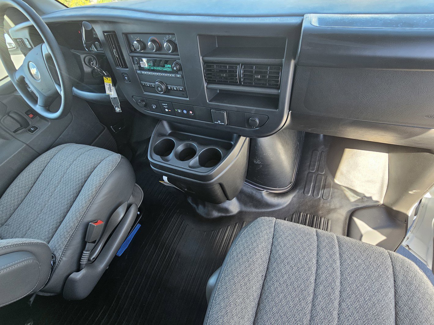 New 2024 Chevrolet Express 2500 w/ Driver Convenience Package RWD image 9