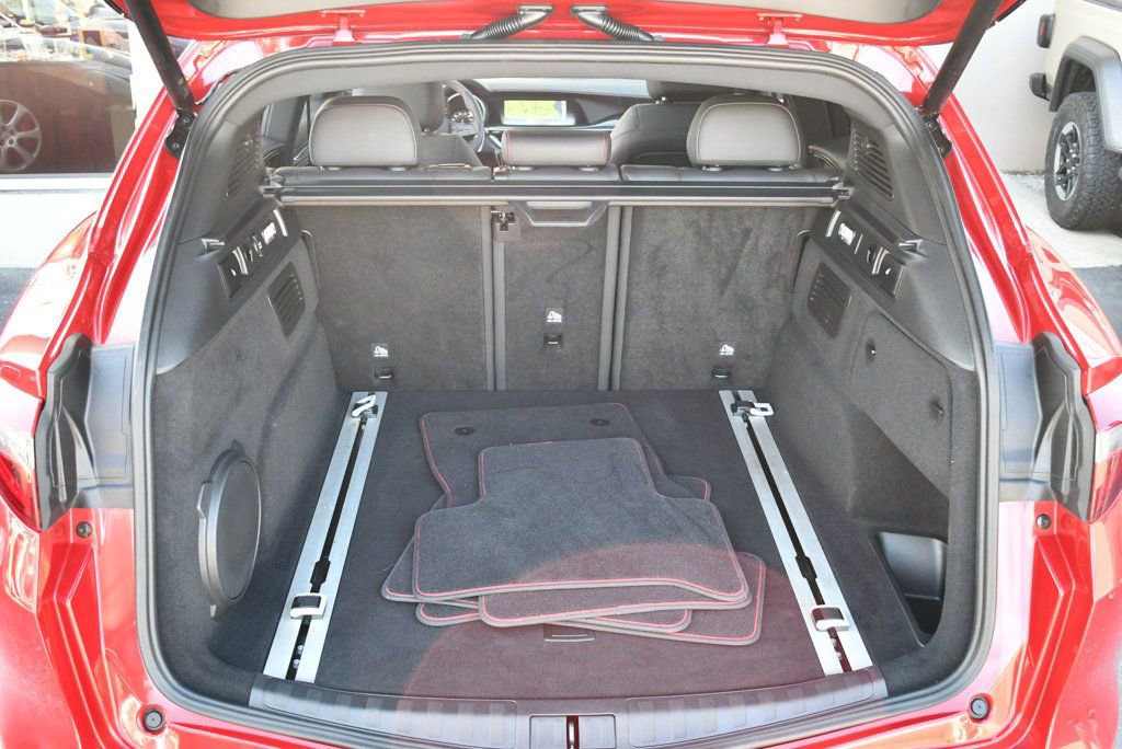 Used 2018 Alfa Romeo Stelvio Quadrifoglio w/ Driver Assist Dynamic Package image 18