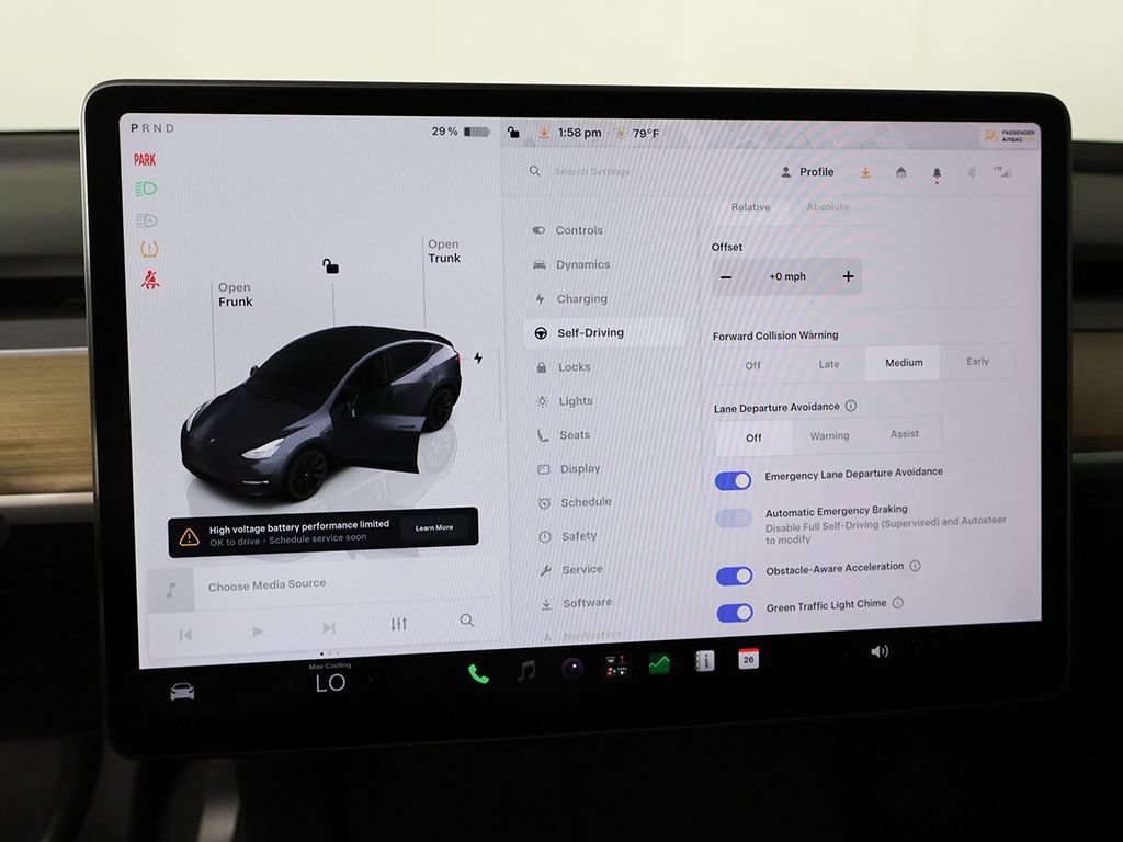 Used 2023 Tesla Model Y AWD image 49