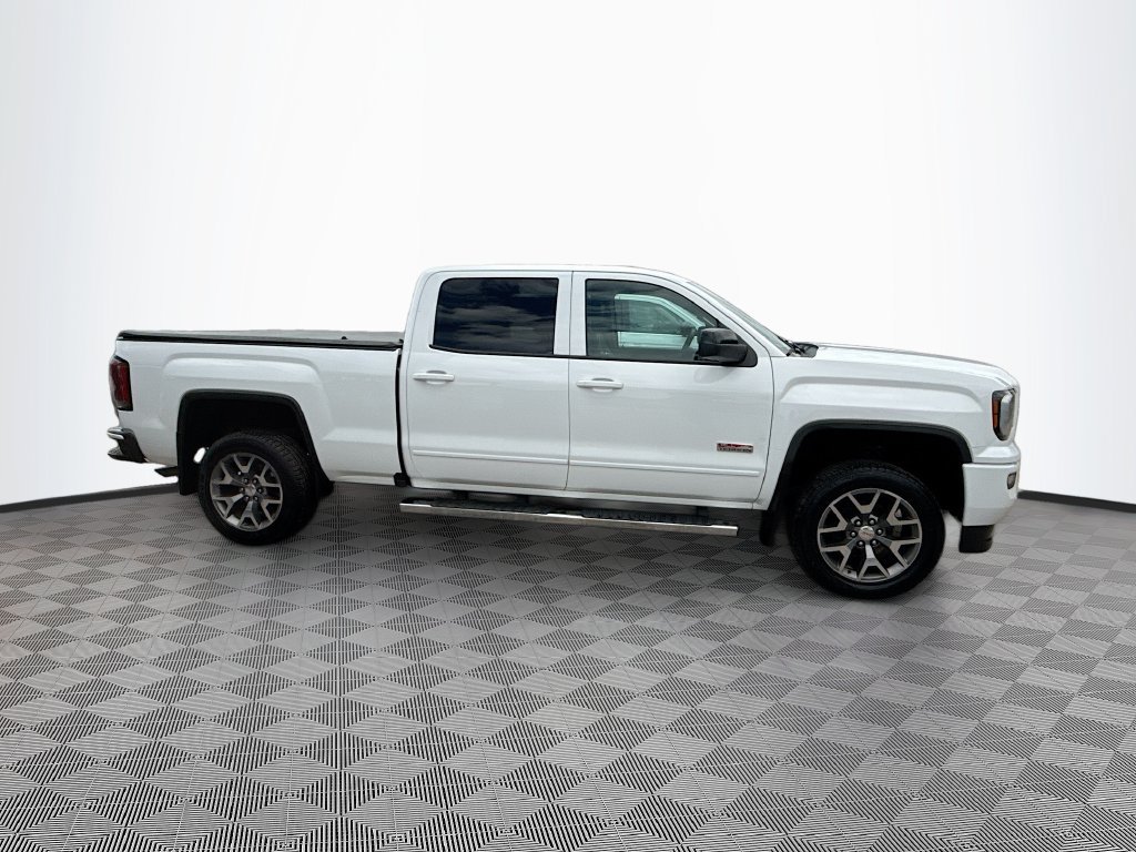 Used 2018 GMC Sierra 1500 SLT w/ All-Terrain Package AWD/4WD image 5