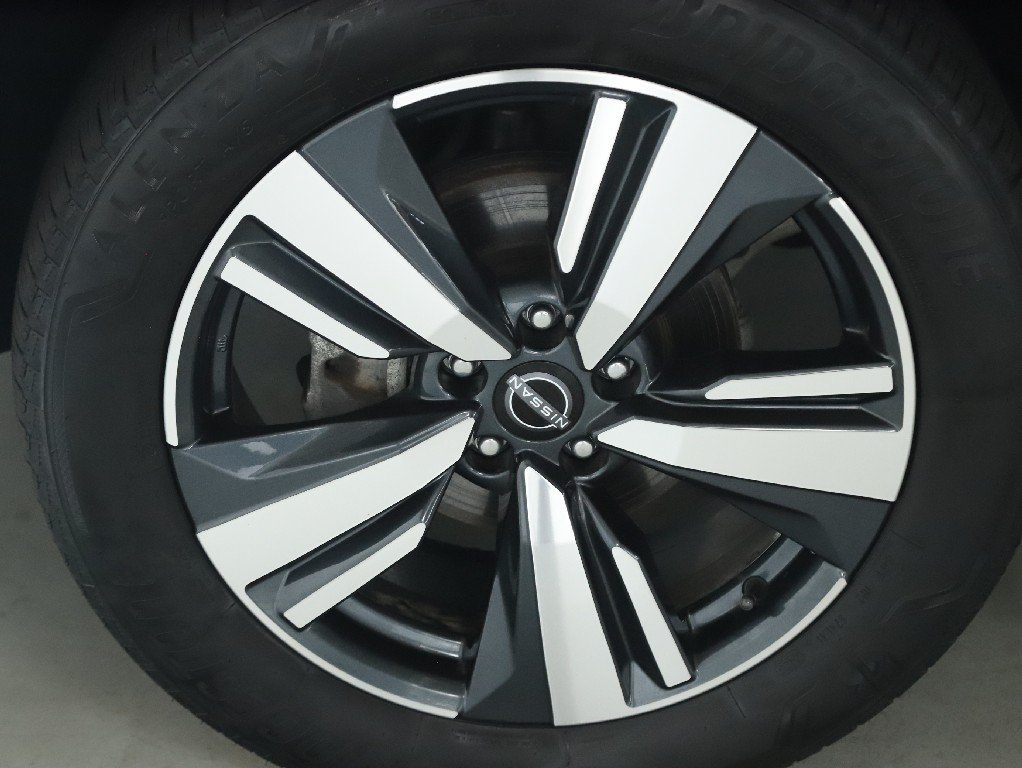 Certified 2023 Nissan Rogue SL w/ SL Premium Package AWD/4WD image 40