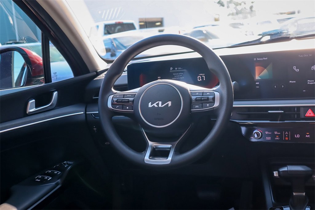 Used 2025 Kia K5 LXS image 22