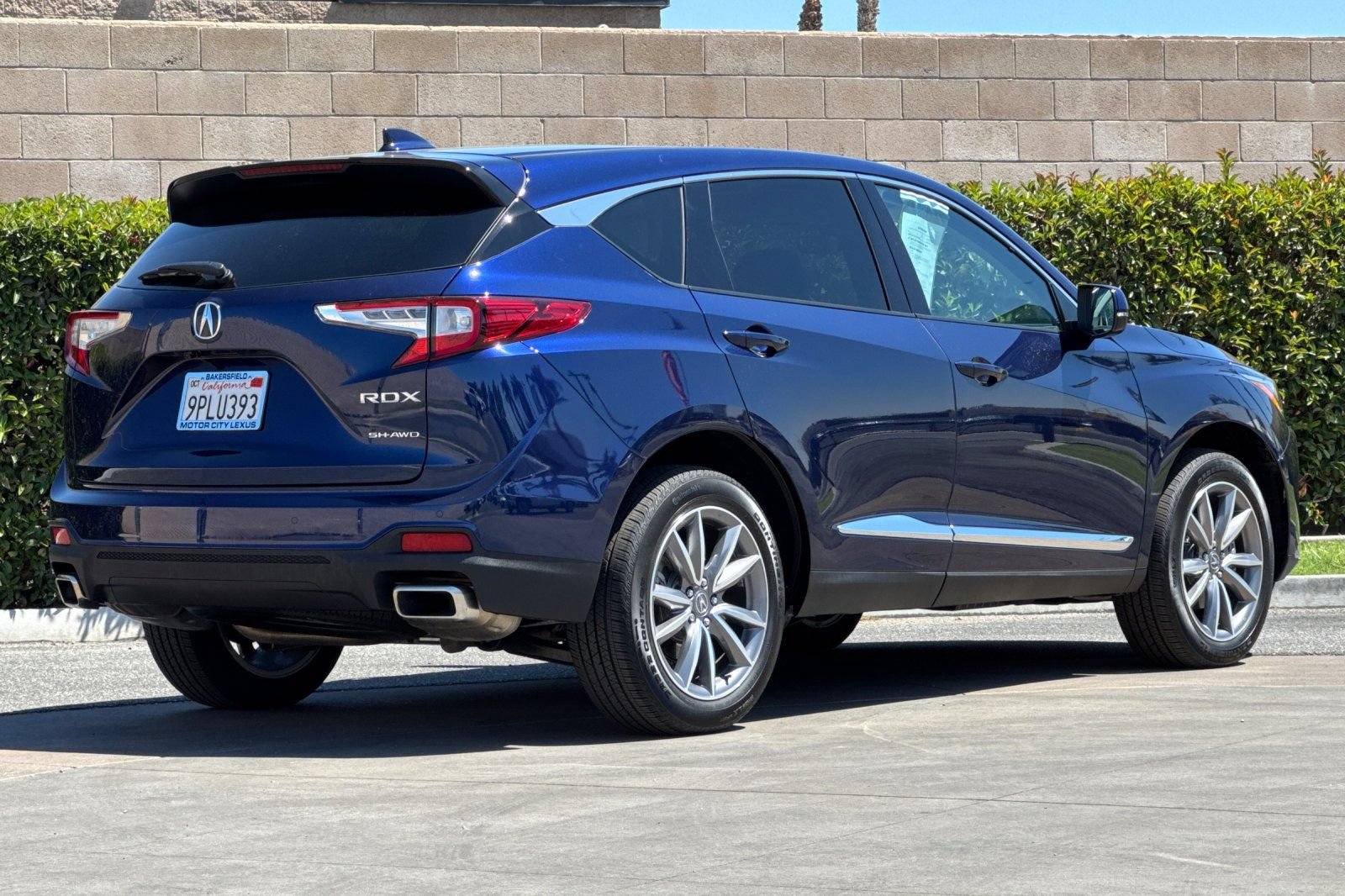 Used 2024 Acura RDX w/ Technology Package AWD/4WD image 4