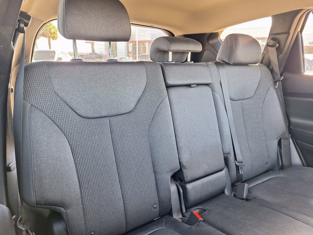 Used 2020 Hyundai Santa Fe SEL image 29