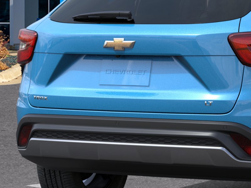 New 2026 Chevrolet Trax LT w/ Driver Confidence Package FWD image 38