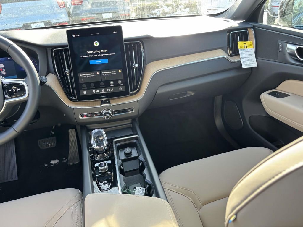 New 2026 Volvo XC60 B5 Plus w/ Protection Package Premier image 29