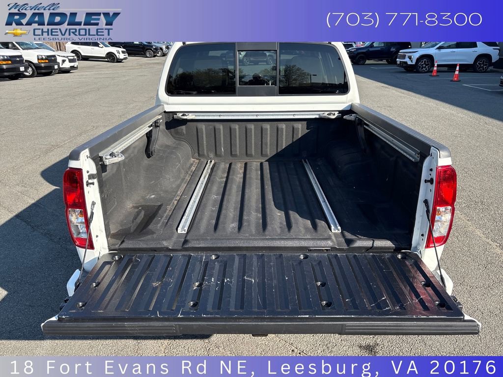 Used 2020 Nissan Frontier SV AWD/4WD image 11