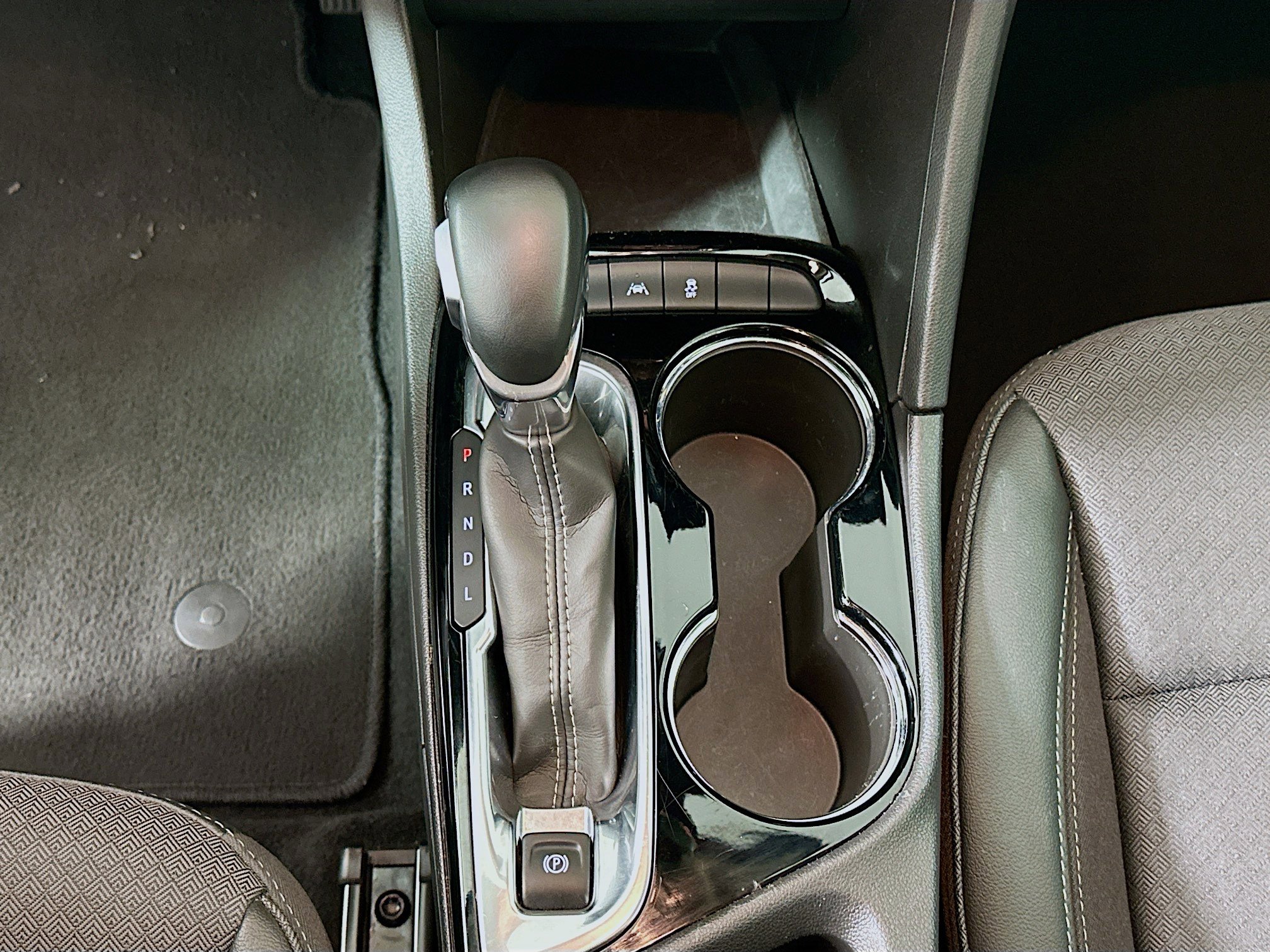 Used 2025 Buick Encore GX Preferred image 23