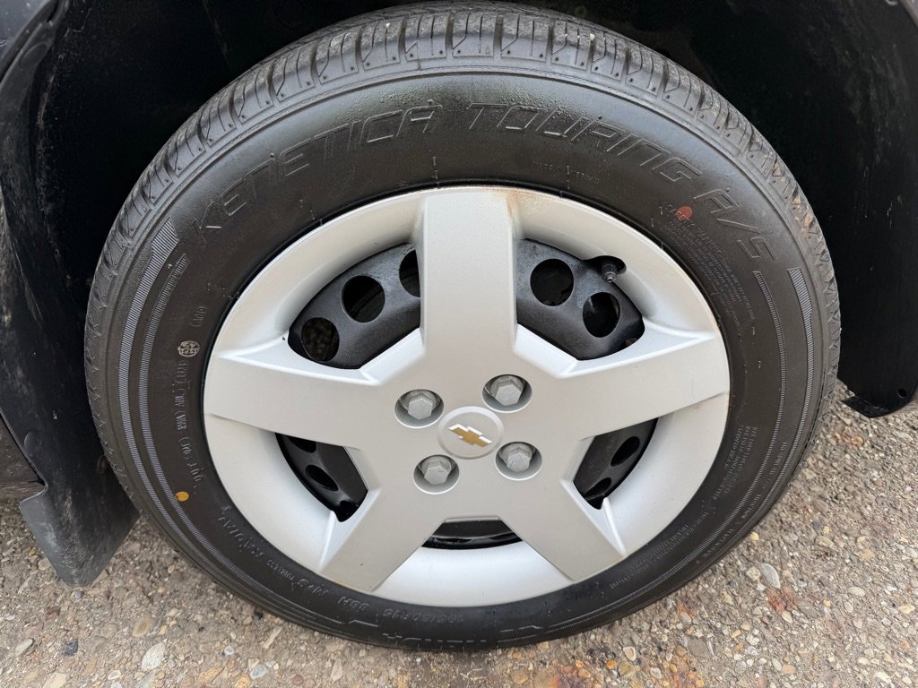 Used 2007 Chevrolet Cobalt LS image 18
