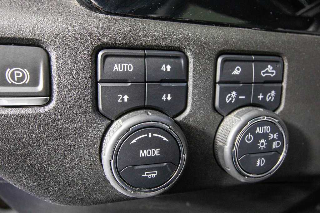 Used 2024 Chevrolet Silverado 2500 LTZ w/ LTZ Plus Package image 26