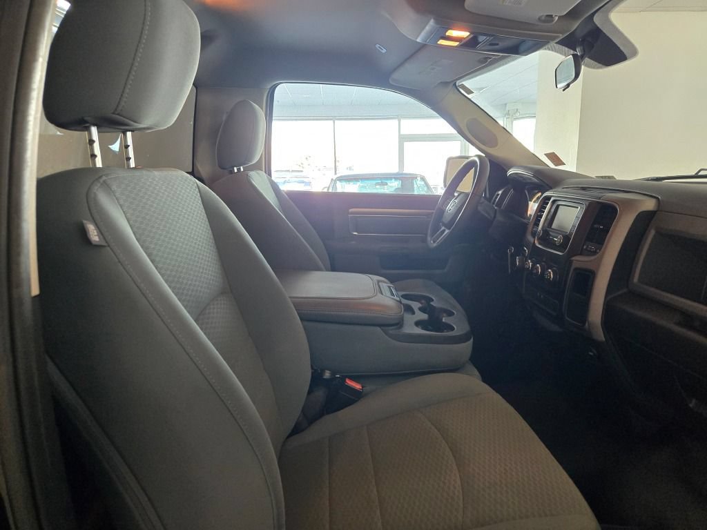 Used 2017 RAM 1500 Tradesman w/ Power & Remote Entry Group RWD image 6
