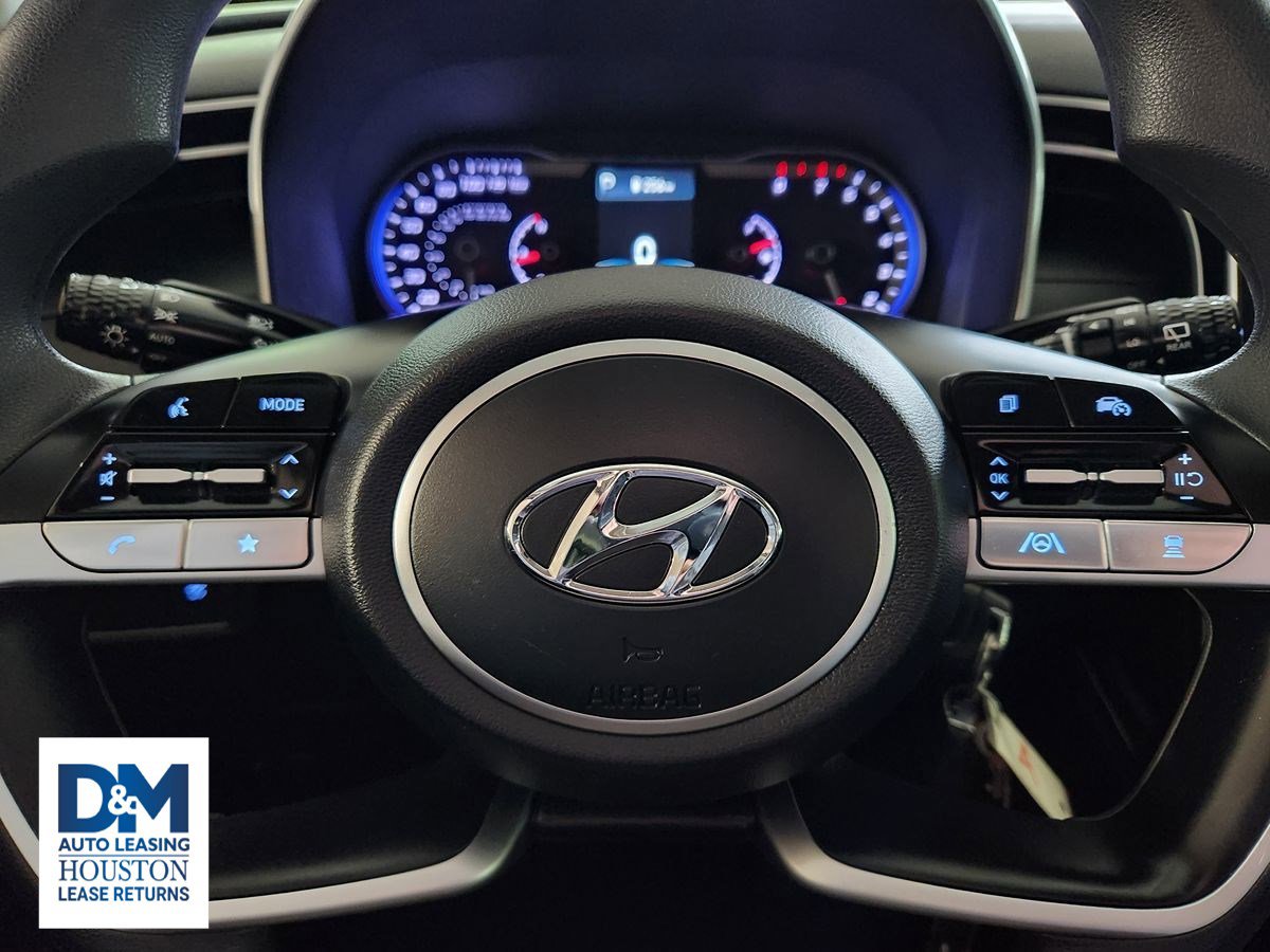 Used 2023 Hyundai Tucson SE FWD image 35