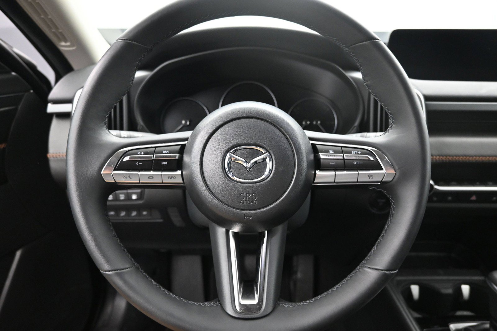 Used 2026 MAZDA CX-50 AWD 2.5 Hybrid w/ Cargo Package image 13