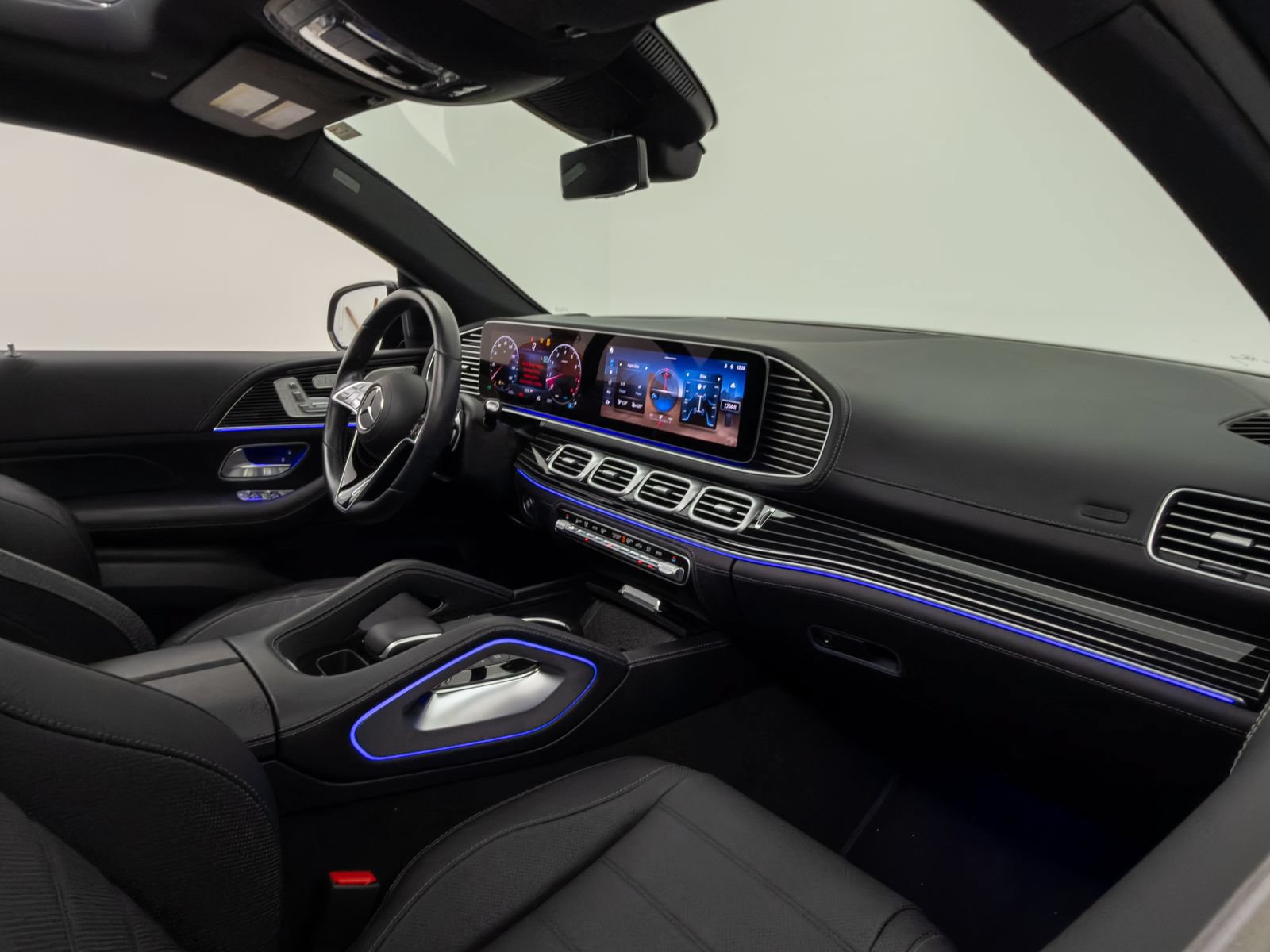 Used 2025 Mercedes-Benz GLE 450 4MATIC Coupe image 14