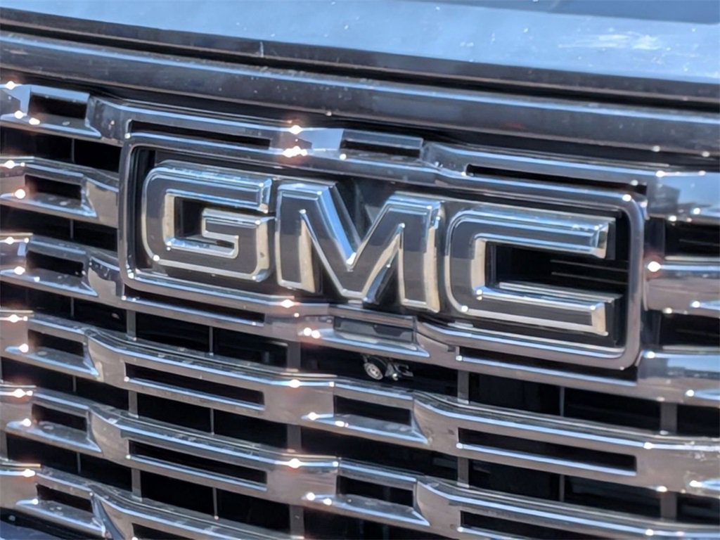 Used 2023 GMC Sierra 1500 Denali Ultimate image 9