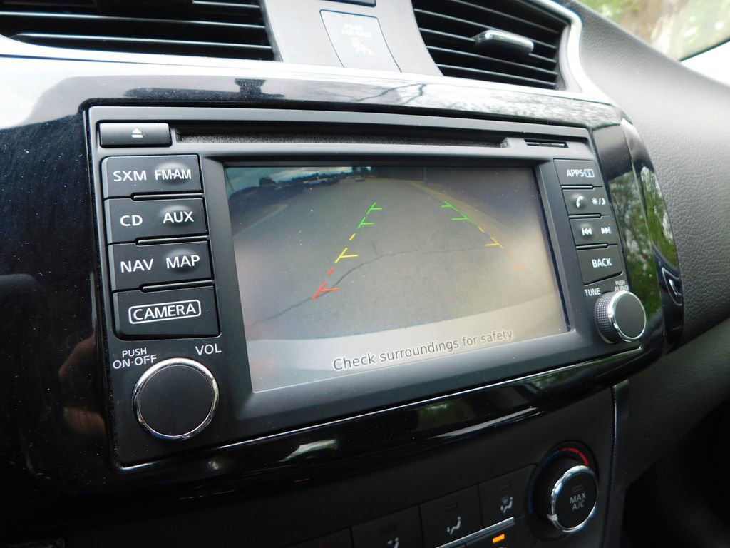 Used 2017 Nissan Sentra SR w/ SR Premium Technology Package FWD image 11