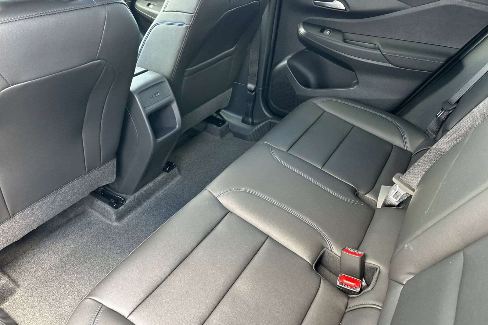 New 2026 Buick Envista Sport Touring w/ Convenience I Package image 10