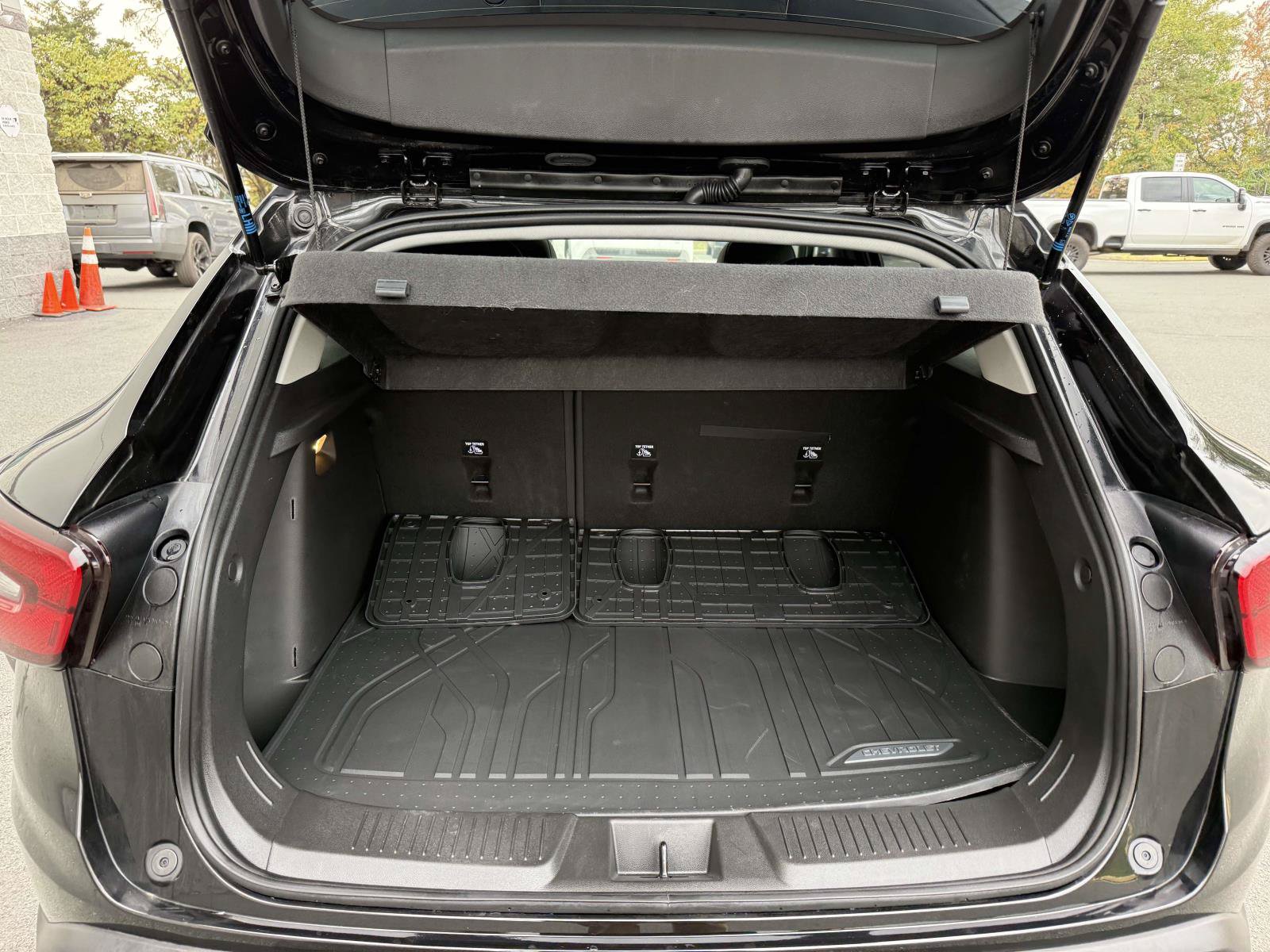 Certified 2026 Chevrolet Trax ACTIV w/ Sunroof Package FWD image 28