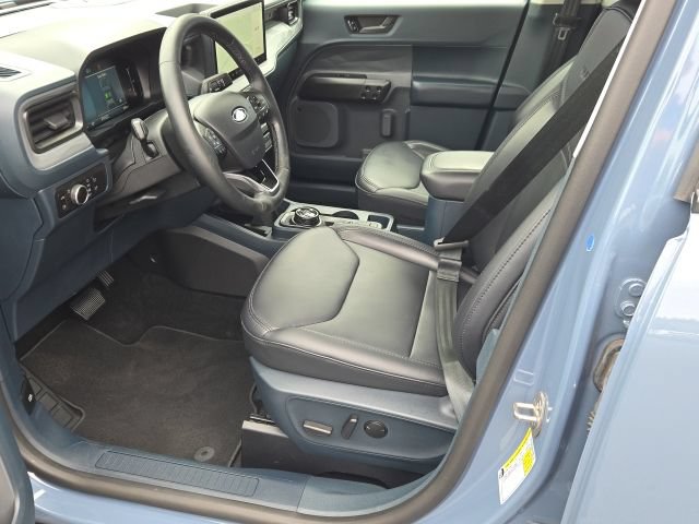 Used 2025 Ford Maverick Lariat w/ Black Appearance Package AWD/4WD image 12