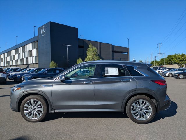Used 2023 INFINITI QX50 Luxe w/ Cargo Package image 9