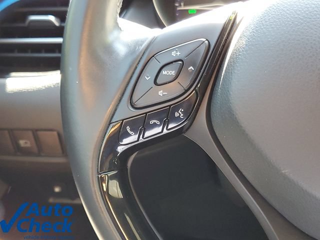 Used 2019 Toyota C-HR XLE FWD image 20