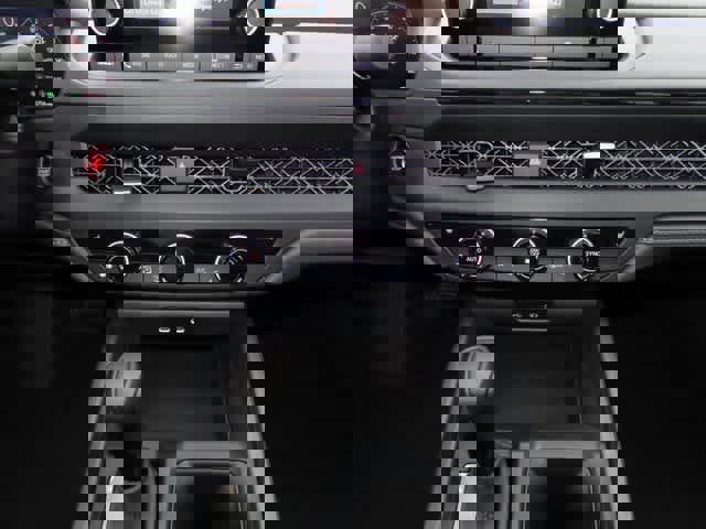 Certified 2025 Honda Accord SE image 19