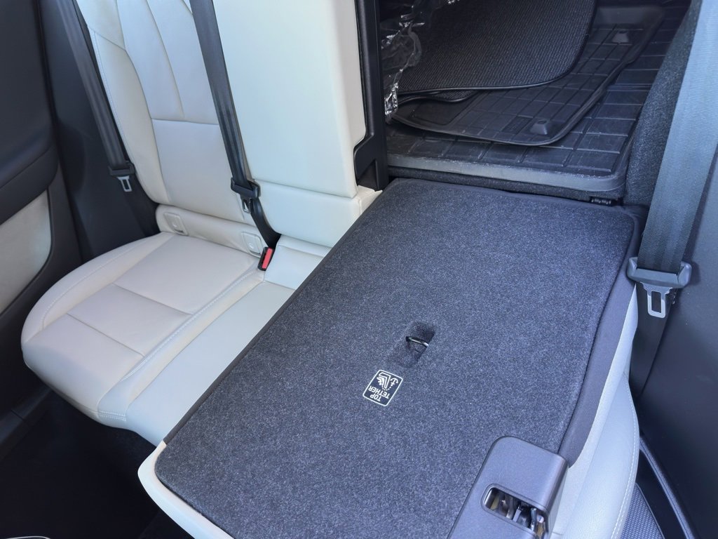 Used 2020 Volvo XC40 T4 Inscription image 25