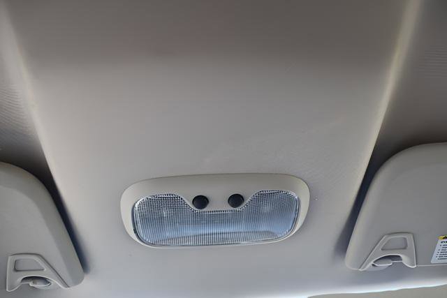 Used 2019 Dodge Journey SE w/ Connectivity Group image 24