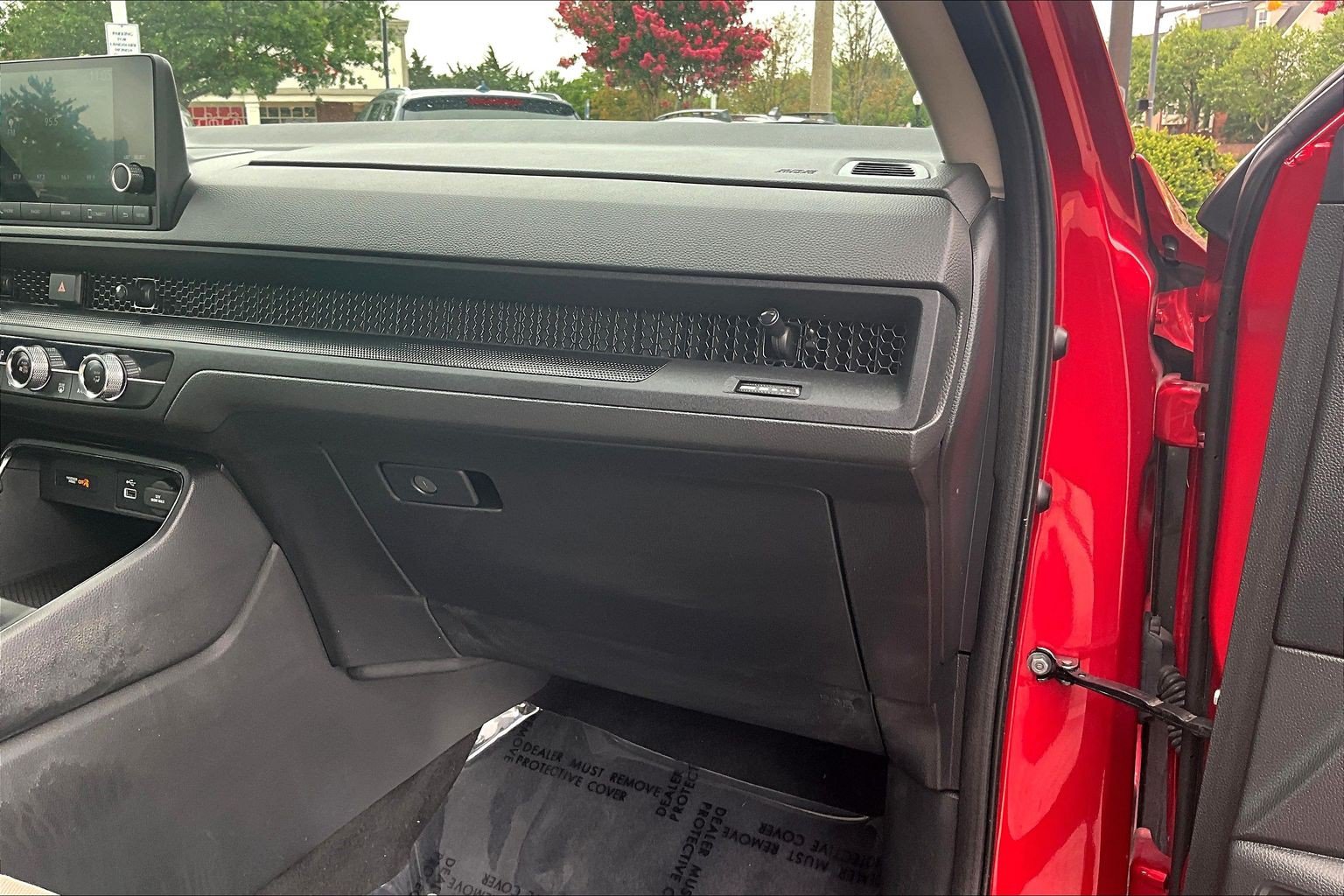 Used 2023 Honda CR-V LX image 16