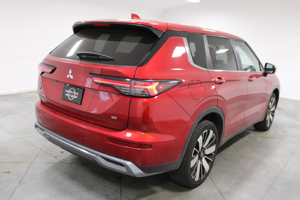 Used 2025 Mitsubishi Outlander SE FWD image 9