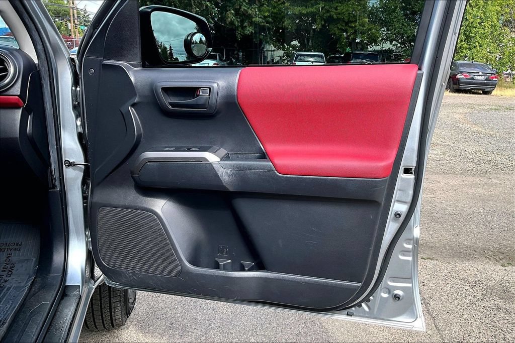 Used 2023 Toyota Tacoma SR5 RWD image 23
