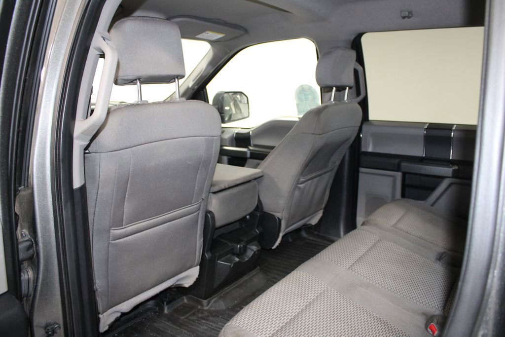 Used 2016 Ford F150 XLT image 25