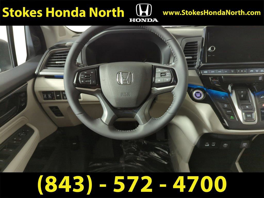 New 2026 Honda Odyssey Touring image 18