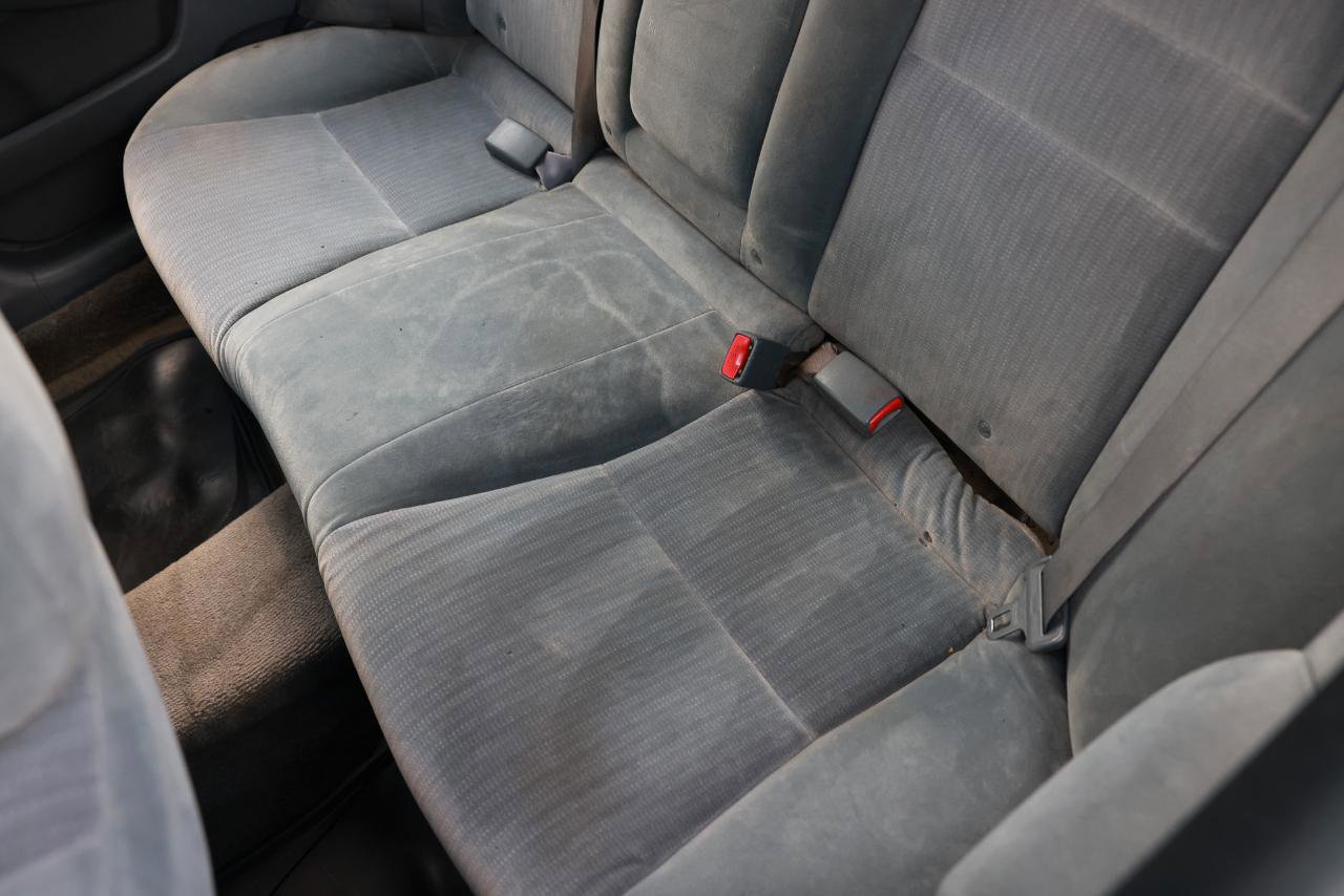 Used 2004 Honda Accord LX image 10