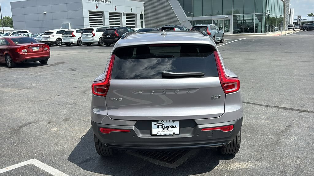 New 2026 Volvo XC40 B5 Plus w/ Climate Package AWD/4WD image 30