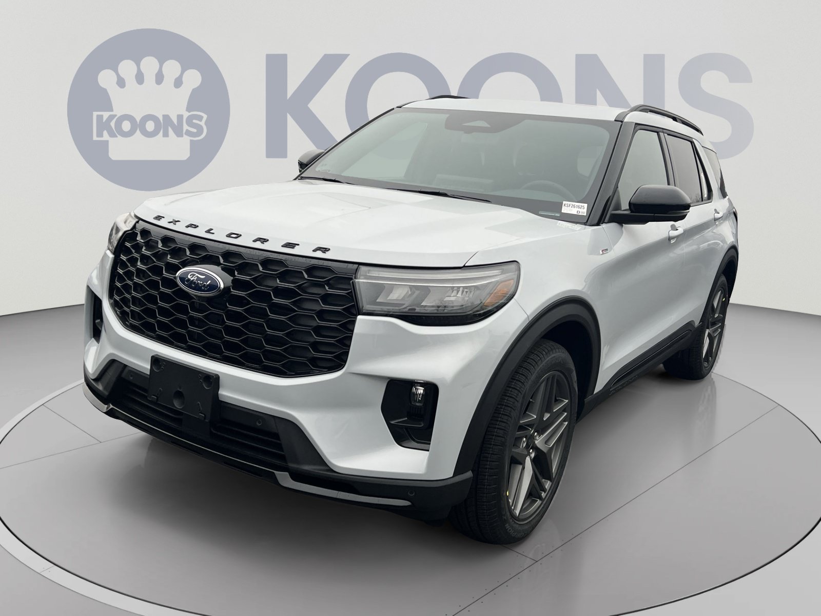 New 2026 Ford Explorer ST-Line w/ ST-Line Street Pack AWD/4WD image 1