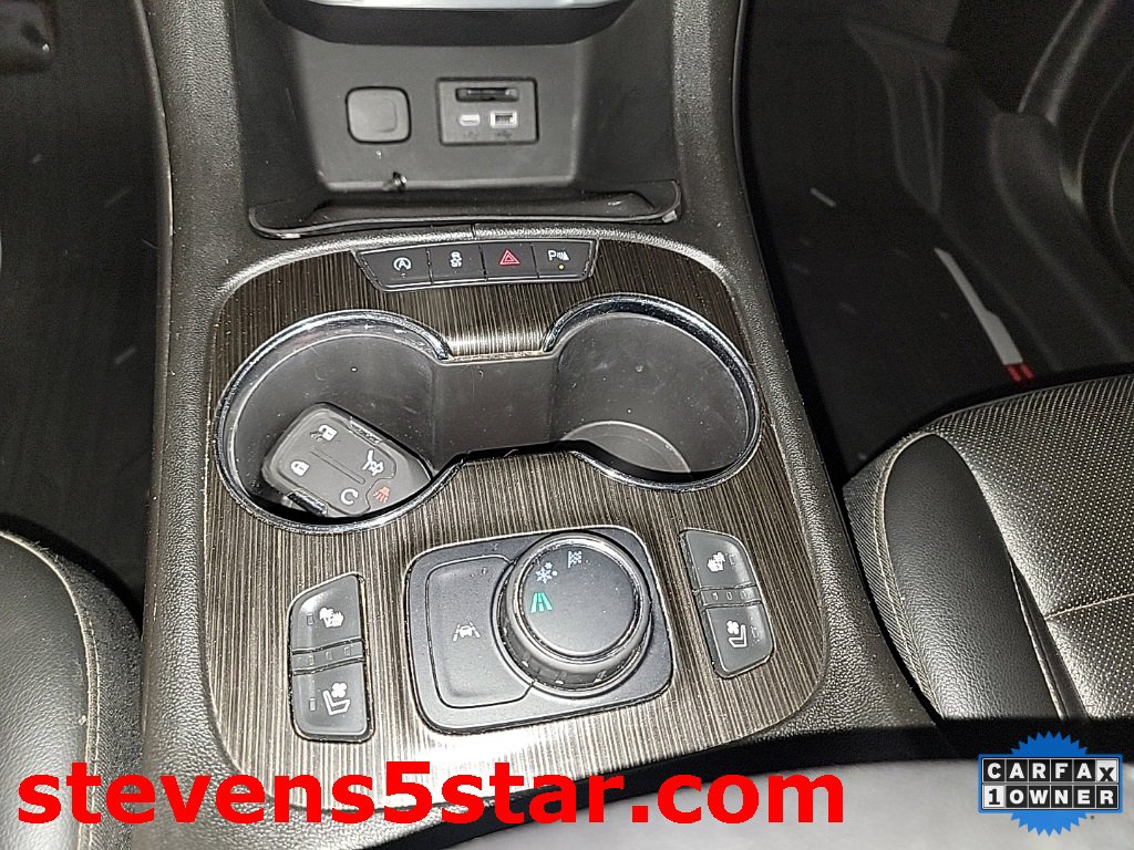 Used 2022 GMC Acadia SLT w/ Elevation Edition FWD image 17